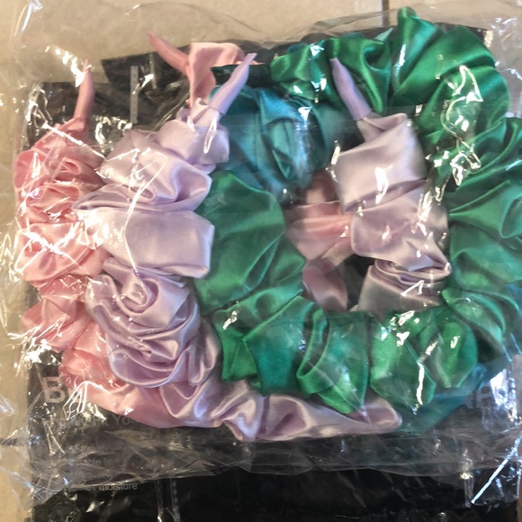 Brand new,Hair ruffle,free size,Fits all - Picture 9 of 9